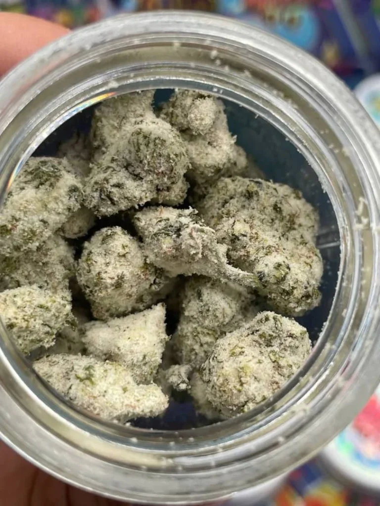 Snowflakes Cannabis Flower